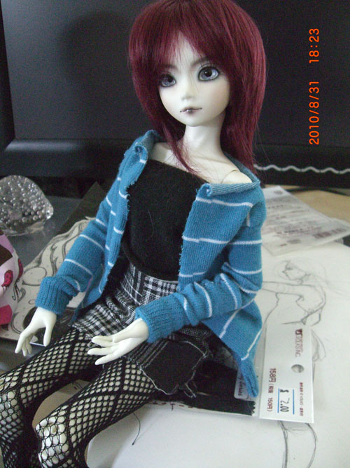 romy, hoodie
